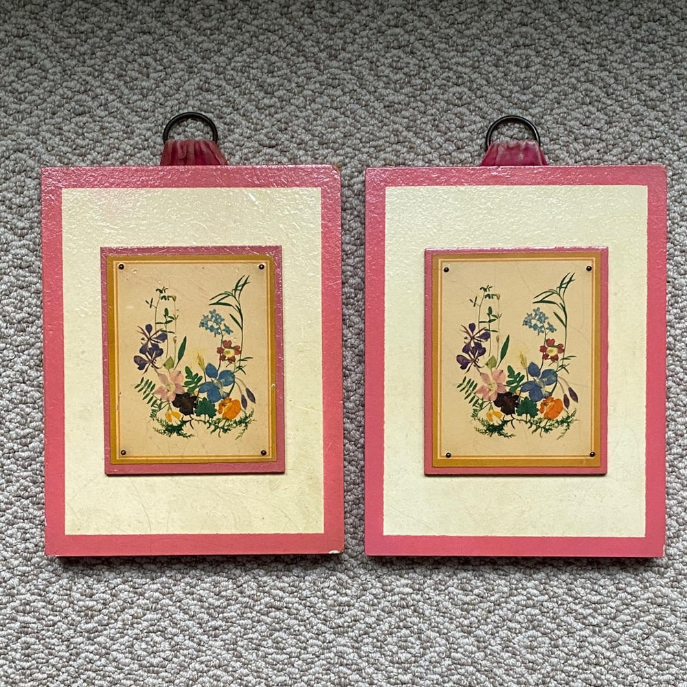 Vintage Pink and Cream Floral Wall Plaques